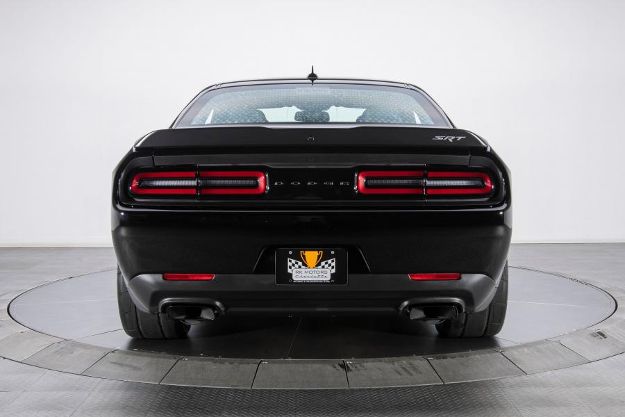  Dodge Challenger SRT Demon (LC, 0945 of 3300) 2018 года  (фото 24 из 109)
